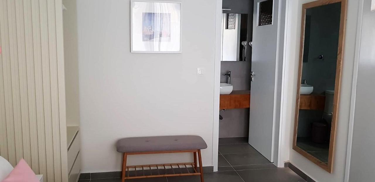 Rotunda Suites Kalamaki Eksteriør billede