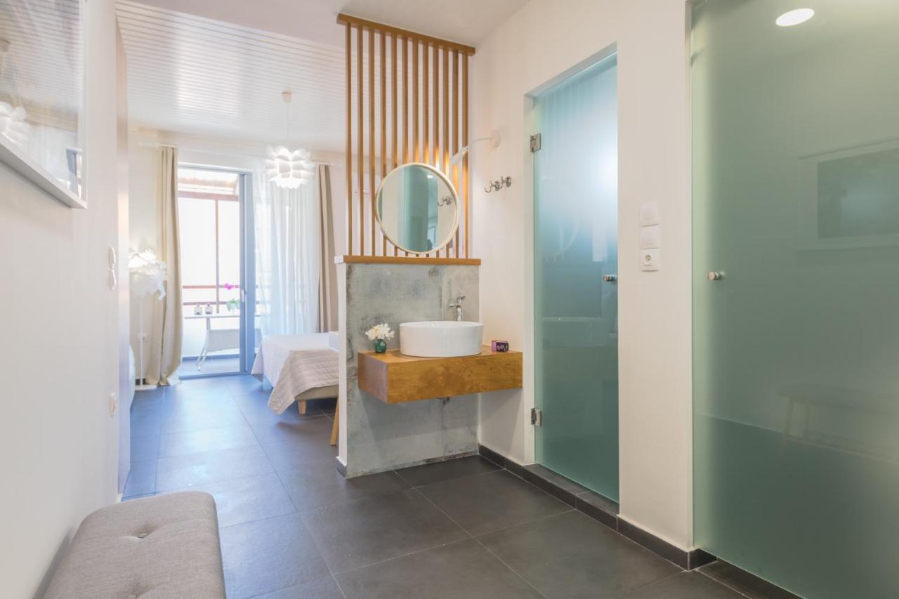 Rotunda Suites Kalamaki Eksteriør billede