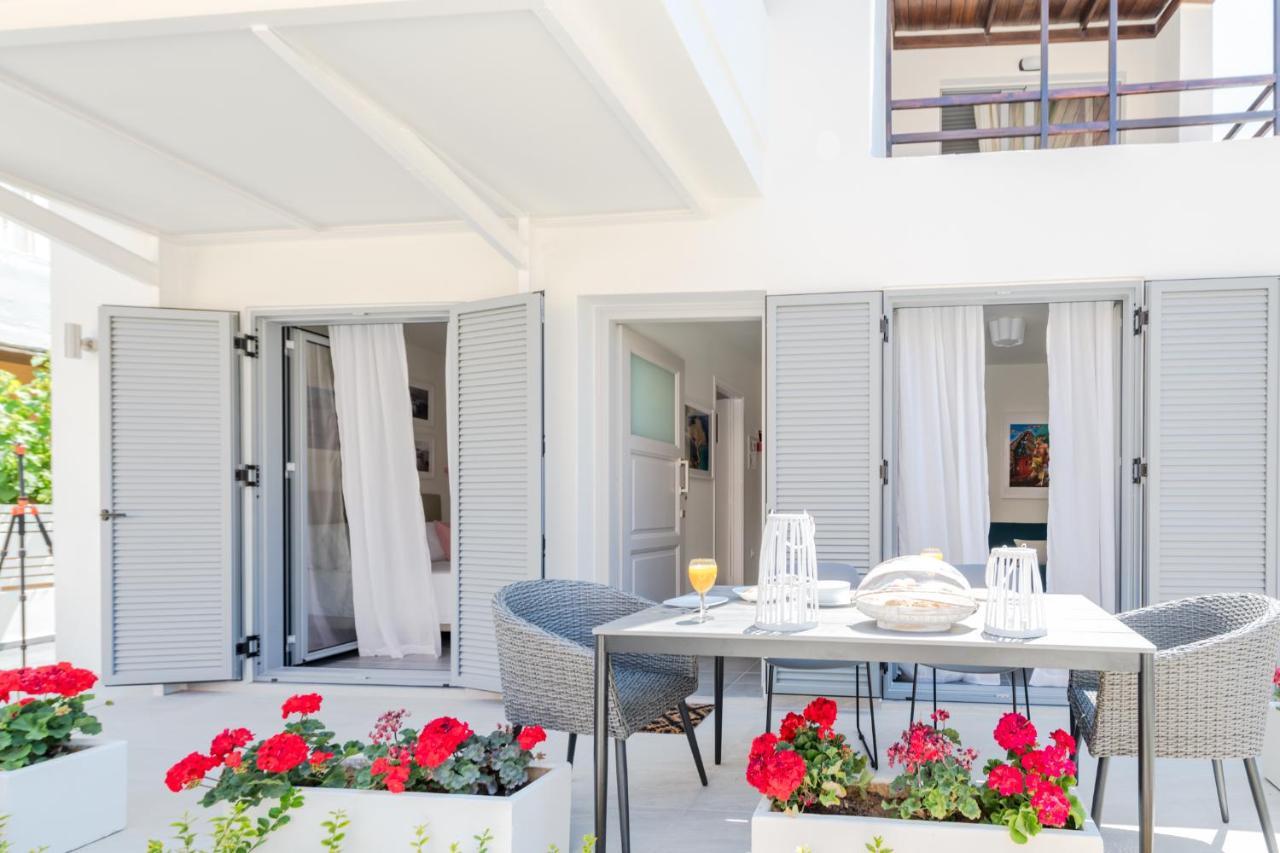 Rotunda Suites Kalamaki Eksteriør billede